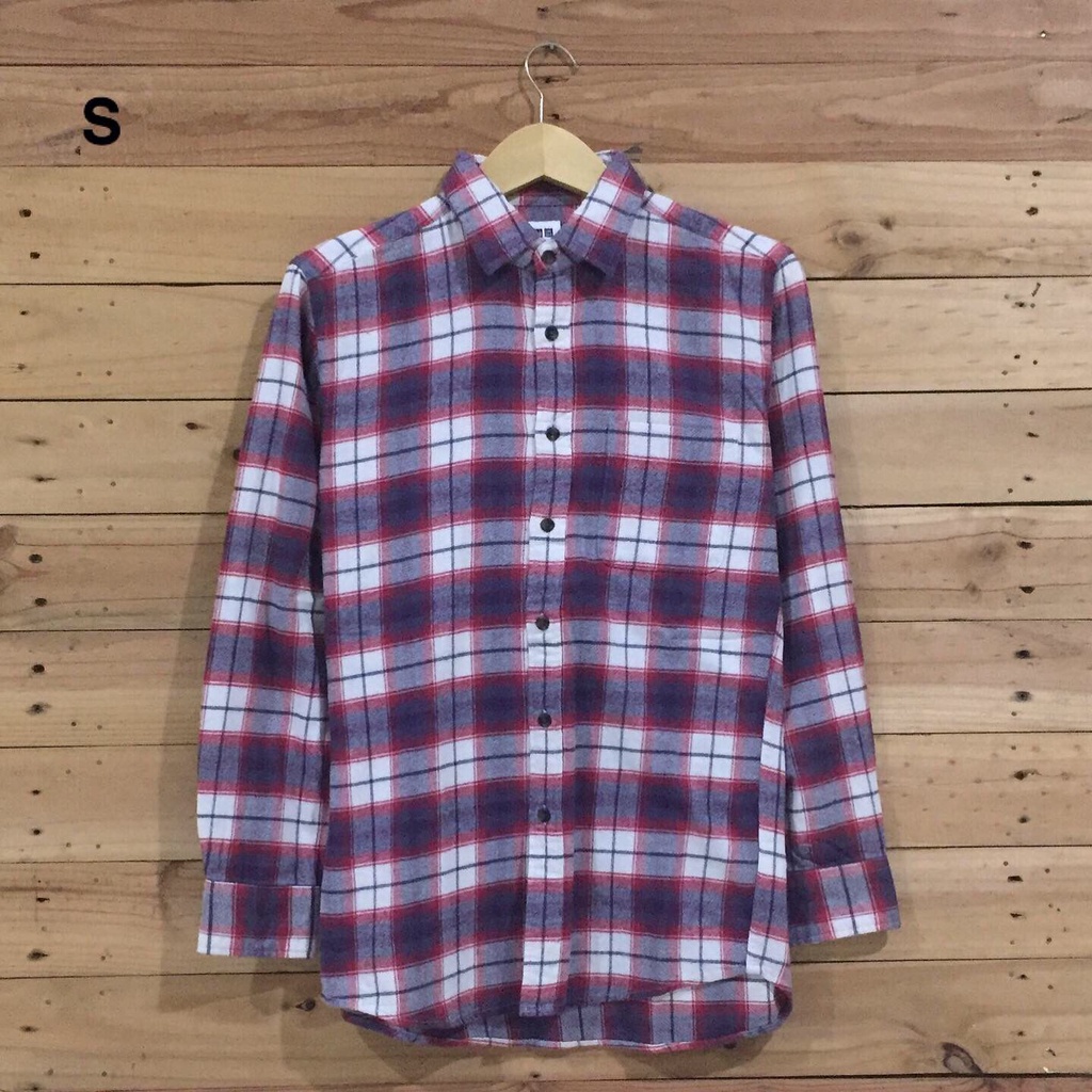 Kemeja Flannel Uniqlo Size S