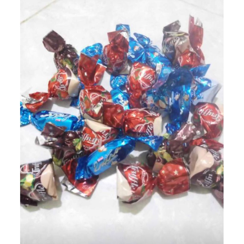 

Coklat Turkey campur campur 1kg