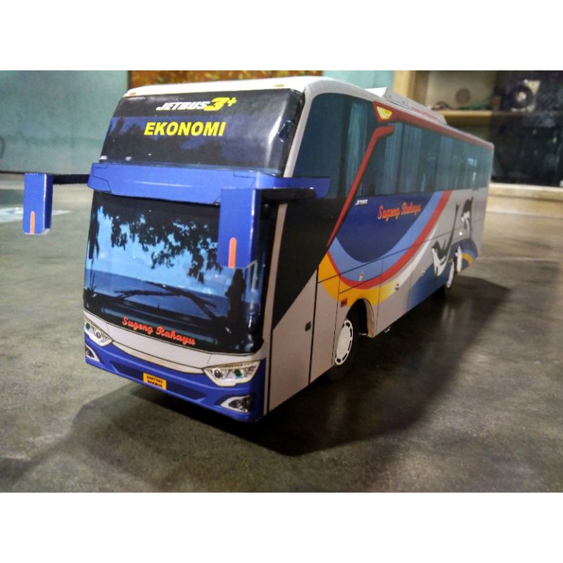 Miniatur bus RC remot control cas sugeng rahayu jb3 lumba lumba