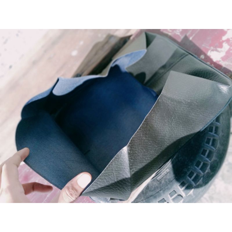 kain jok pisah Vespa