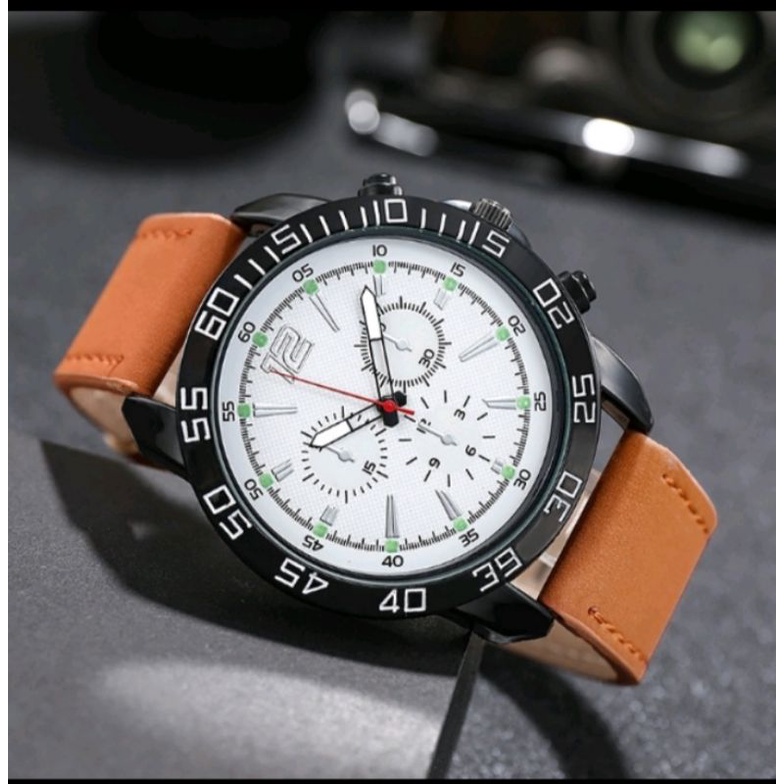 Jam Tangan Analog Pria Three Eyes (020PU)