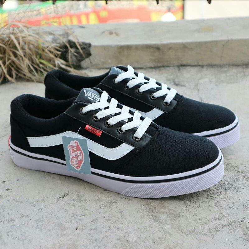 SEPATU PRIA VANS OLD SKOOL PRIA BISA COD HITAM PUTIH SNEAKERS GRADE ORIGINAL BAHAN KANVAS