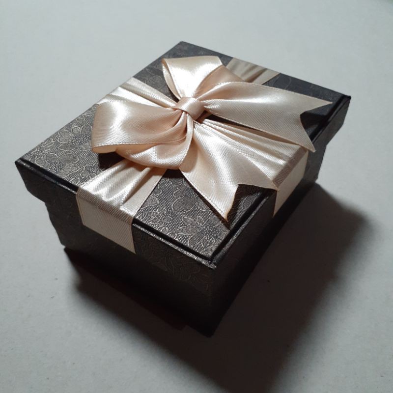 GIFT BOX SPESIAL BAHAN BOARD ATHENA BROWN