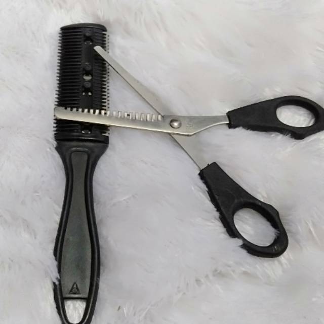 Gunting salon ( sisir seset dan gunting seset)