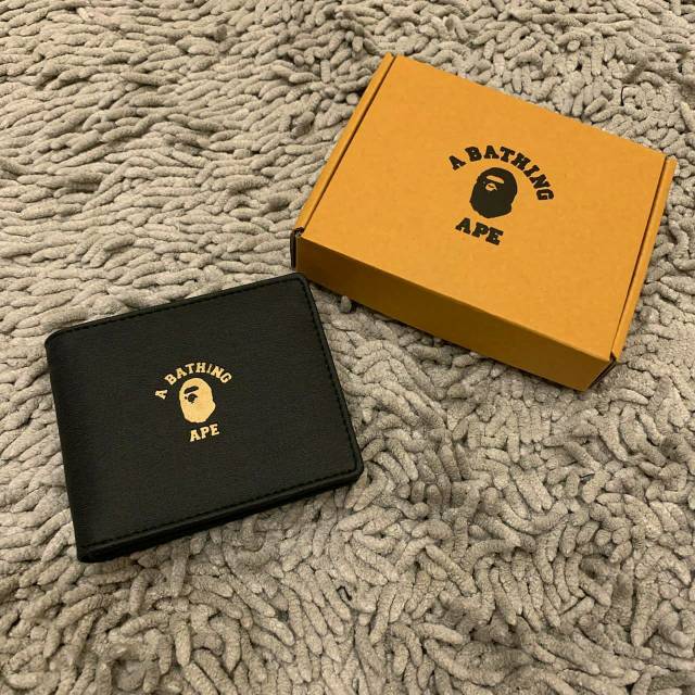 APPENDIX WALLET BAPE