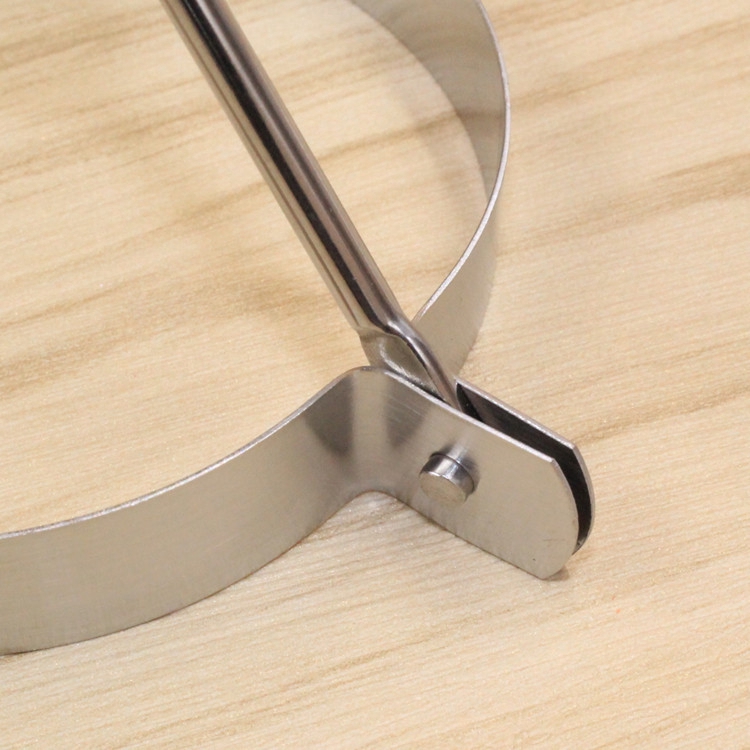 Cetakan Telur Goreng / Pancake / Omelet Bentuk Bunga / Hati / Bulat / Pentagram Bahan Stainless Steel