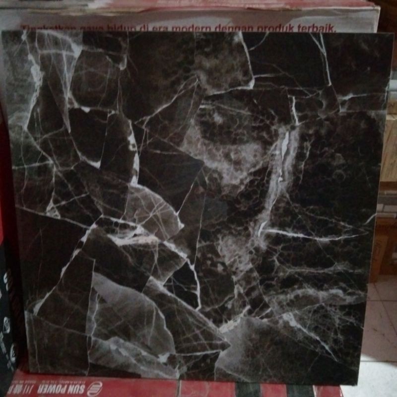 granit lantai hitam motip 60x60 zarinda dark.grey glass polish kw 1