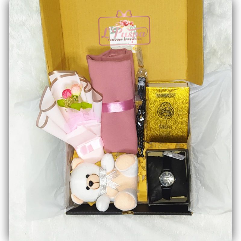 HAMPERS WANITA HADIAH ULANG TAHUN ANNIVERSARRY  GIFT BOX