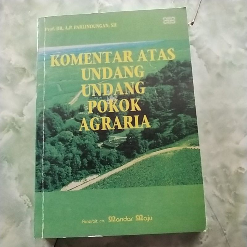 komentar atas undang undang pokok agraria