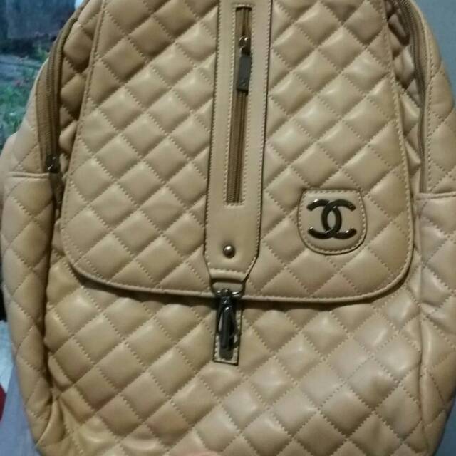 Tas Ransel Chanel