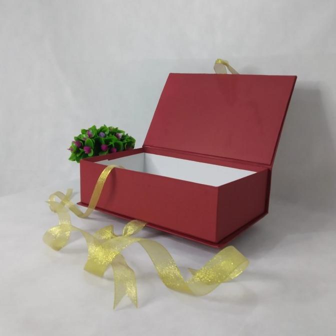 

[COD] Hardbox / Kotak Kado Model Buku P.28cm X L.18cm X T.8cm [COD]