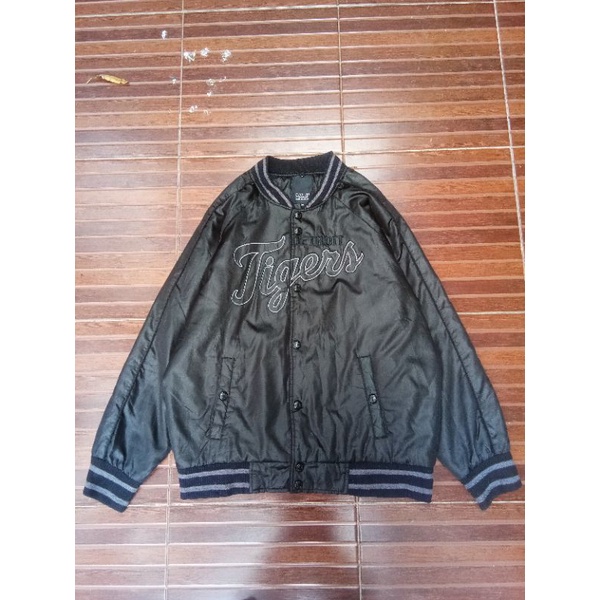 Varsity mlb detroit tigers