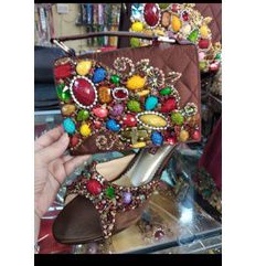 tas & sandal batu warna warni
