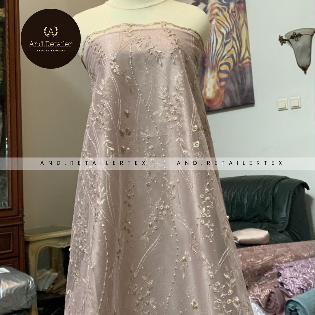 Kain Bahan Kebaya Brokat Tile Akar Mutiara Glitter Mahogany Series Warna Nude Latte