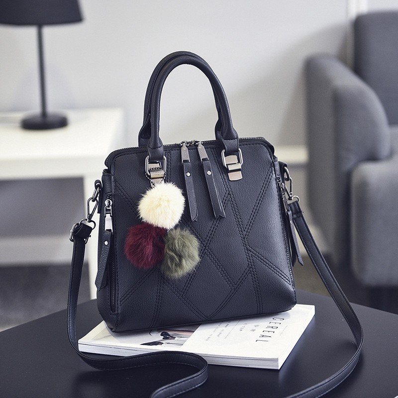 LT1127 B1400 BQ2001 KPC7405 PROMO TAS TANGAN SELEMPANG LT1127 B1400 BQ2001 KPC7405 PROMO TAS TANGAN SELEMPANG