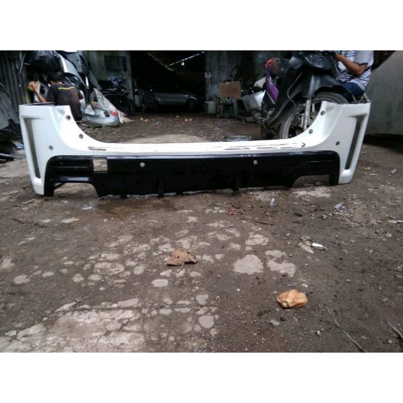 bumper belakang toyota alphard GS