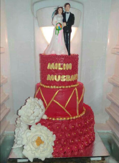 Lustre Dust Gold Metallic / Bubuk Emas 2g