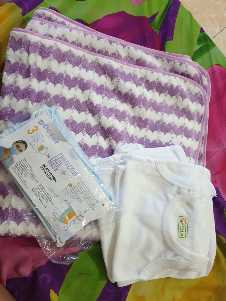 Handuk Bayi Microfiber Motif Love Uk 140 X 70