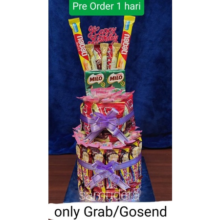 

Kue Ultah Snack Kekinian / Snack Ultah Anak / Snack Tower / Kue Ulang Tahun Anak / Kue Ultah Cantik / Snack Susun