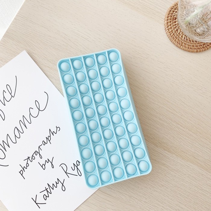 

Gilaa!!! Pop It Tempat Pensil Bentuk Persegi Panjang Bahan Silikon Import Terbatas