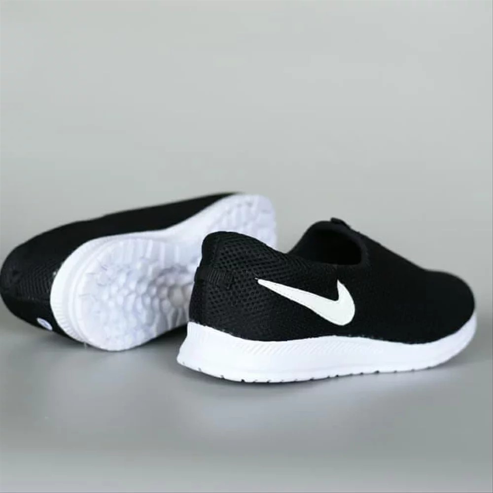 TERLARIS OBRAL Sepatu Pria Sport Santai Nike Slip On Slop Running Casual Tanpa Tali BK