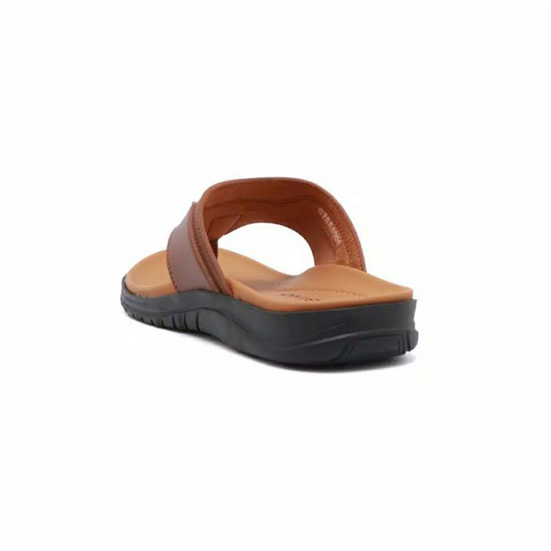 Sandal Gabino Pria-coklat muda