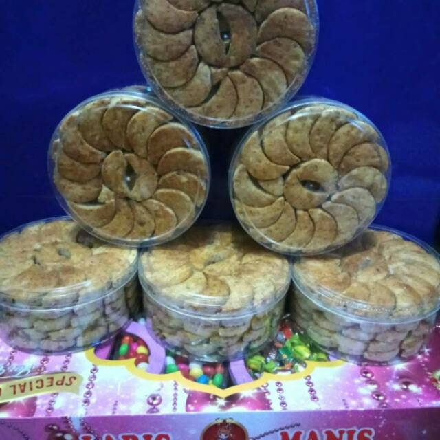 

KUE KACANG ENAK