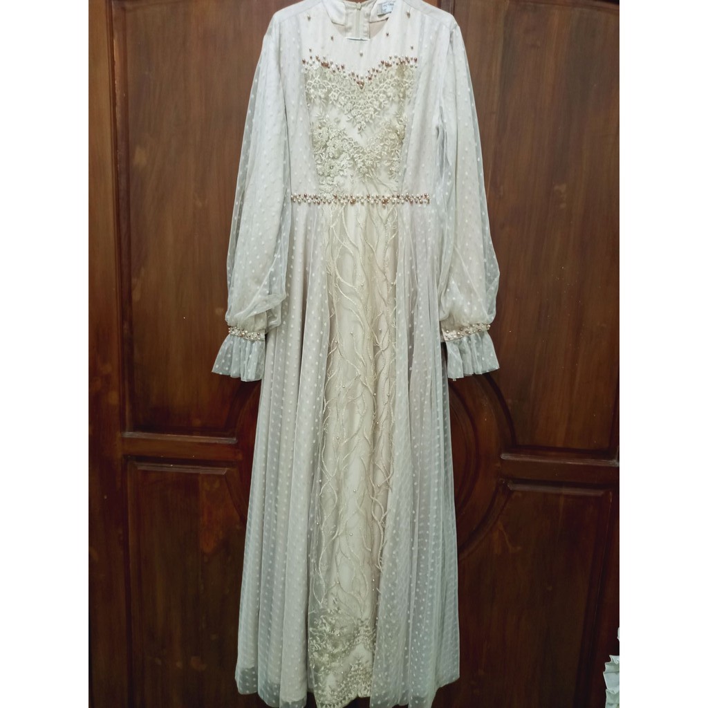 [ PRELOVED LIKE NEW ] WEDDING DRESS SANDCREAM BY ANNUR LABEL