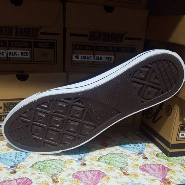 Sepatu New Basket 338 LC (pendek) Black/White