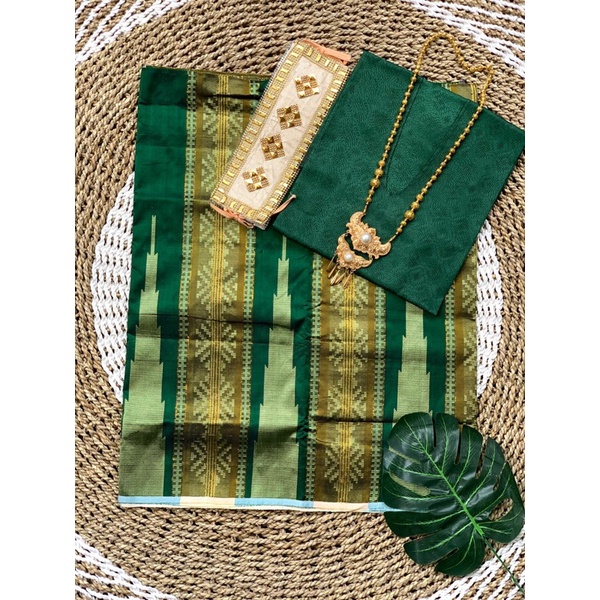 SATU SET LENGKAP BAJU BODO DENGAN SARUNG, SIMA,KALUNG KHAS MAKASSAR KHAS BUGIS Hijau botol