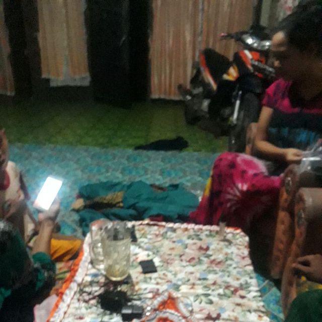 New Arrival | Nayaka Batik - Batik Couple Anjella Hauw Tulle Slendang Aplikasi Payet
