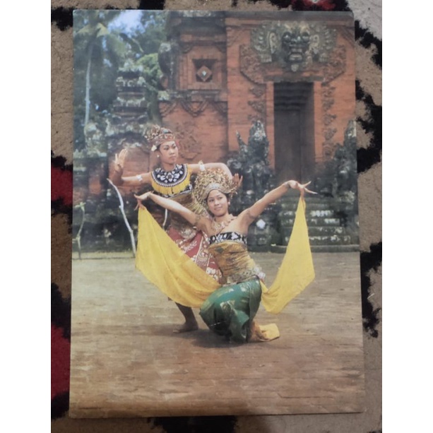 

kartu pos jadul Penari Bali