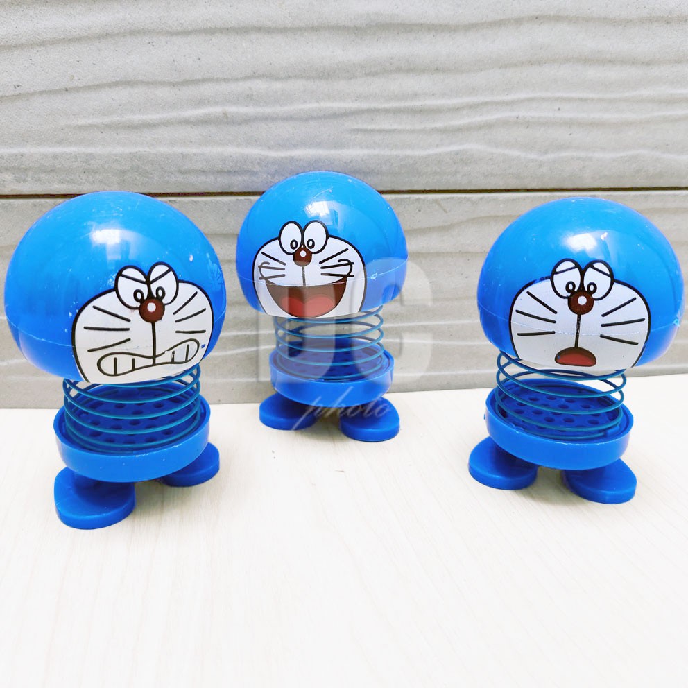 Boneka Per Doraemon | Pajangan Dashboard Mobil | Boneka Emoticon Doraemon Goyang