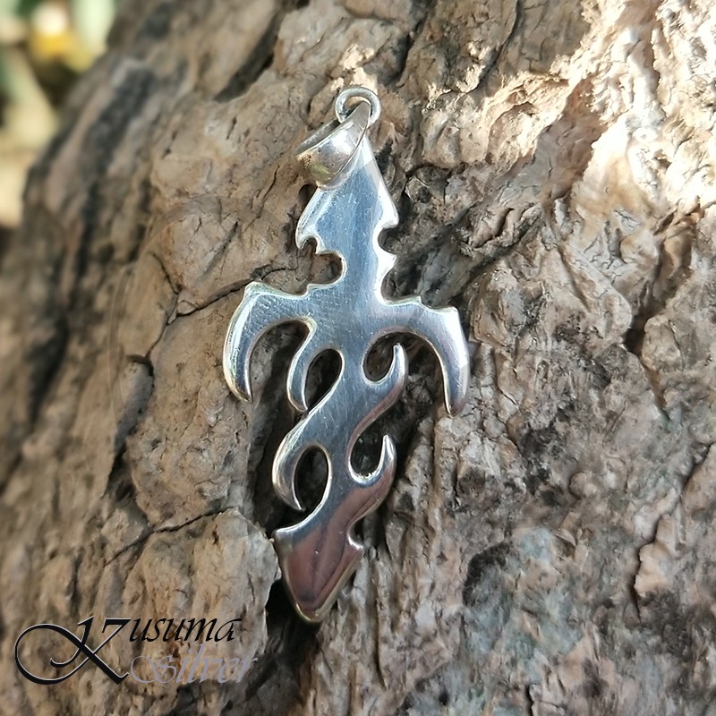 Liontin Mainan Kalung Pendant Panjang Perak Silver Bali Model Api Fire 925