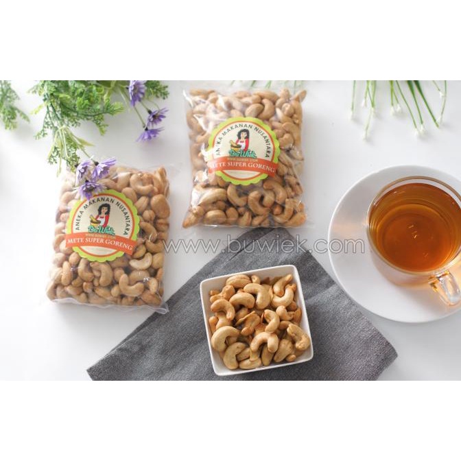 

Kacang Mede Goreng Super