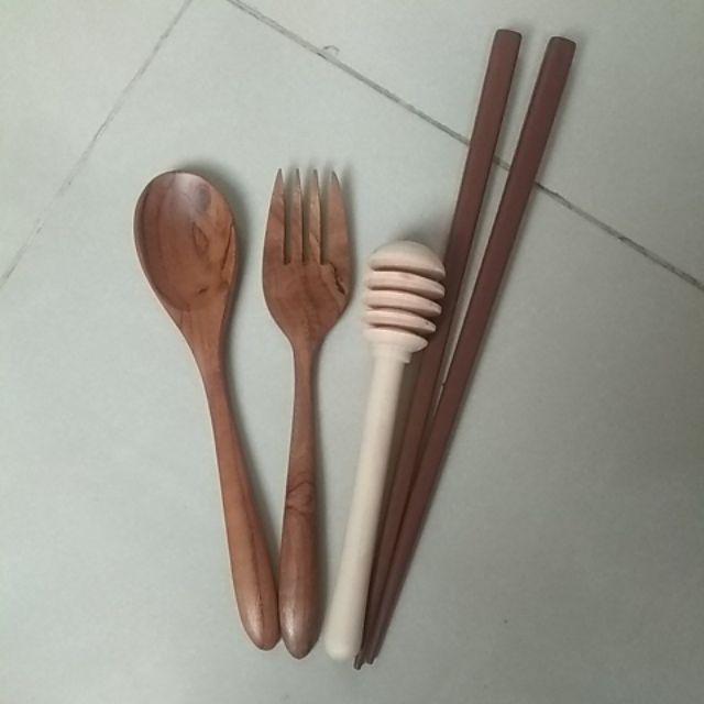 Segati (sendok Garpu Jati)