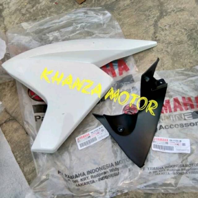 Sayap luar dalam kiri Vixion New NVL 2013-2014 original Putih