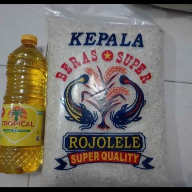 

Paket Beras 4 Liter + Minyak Goreng 1 Liter