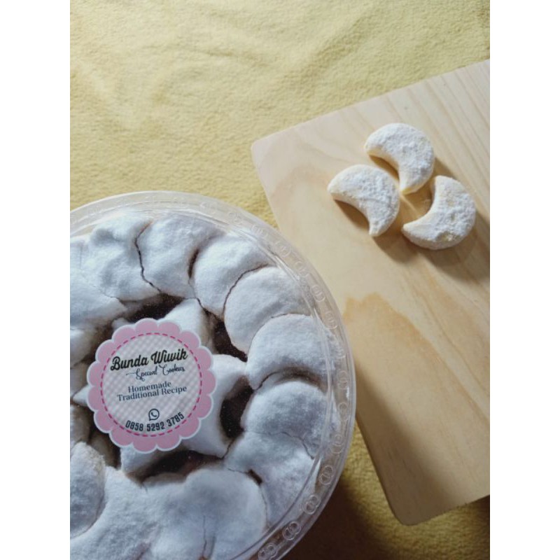 

PUTRI SALJU BundaWiwik