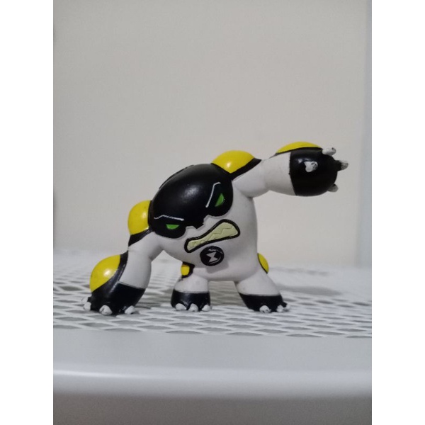 Figure Ben 10 Cannonbolt