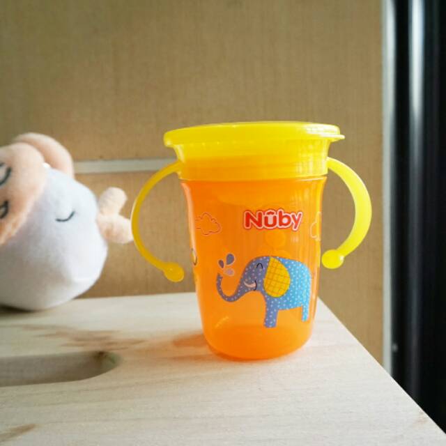 Nuby 360 nuby wonder cup / gelas minum - preloved