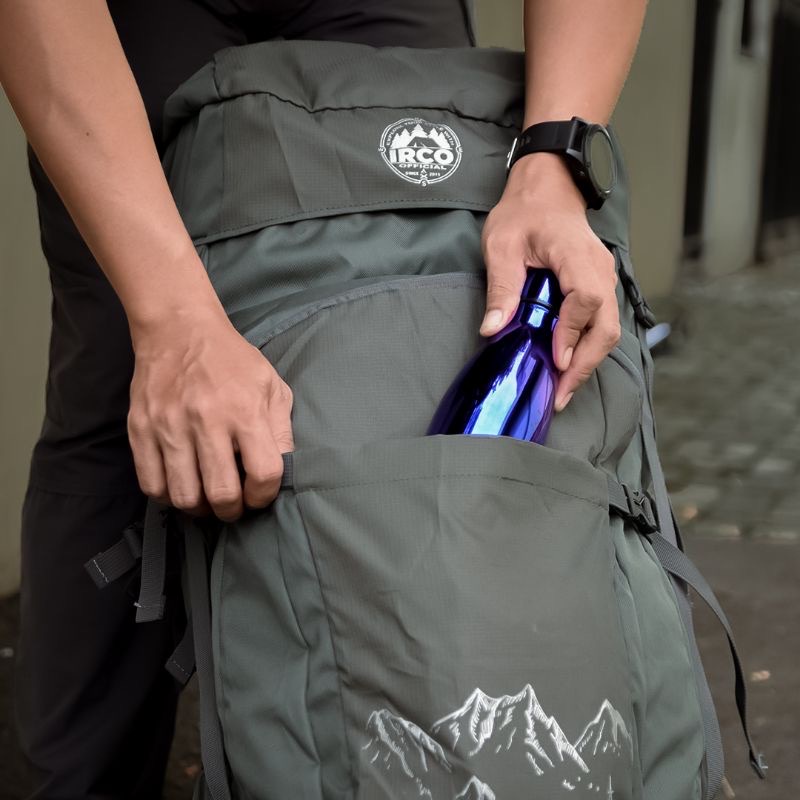 Tas Ransel Gunung Carrier Outdoor Hiking 60 Liter Pria Free Rain Cover Bag - Irco Ksatria Hijau Army