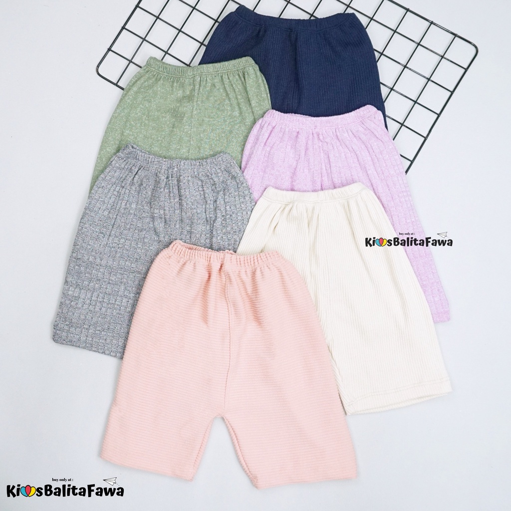 (IMPORT) Celana Short Knit uk 4-10 Tahun / Pendek Polos Dalaman Cotton Good Quality Anak Perempuan Pants Ketat Babycinnamon