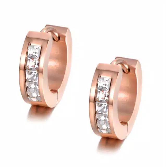 Anting wanita / anting titanium anti karat / anting jepit / perhiasan titanium / anting fashion