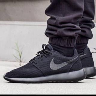 nike run roshe black