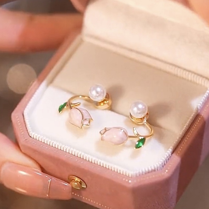 Anting Desain Tulip Aksen Mutiara Gaya Korea Untuk Wanita