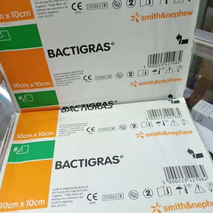 BACTIGRAS 10x10CM - Chlorhexidine Acetate - Kasa Antibiotik untuk luka
