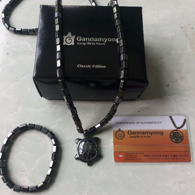 Kalung.dan gelang kesehatan  new gannamyong kura black/hitam