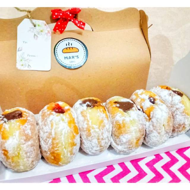 

Bomboloni hampers | gift cake donat hampers lebaran