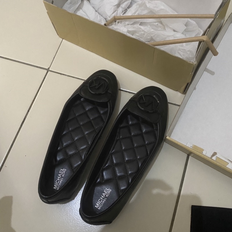 ***SOLD*** Sepatu MK michael kors lillie size 36